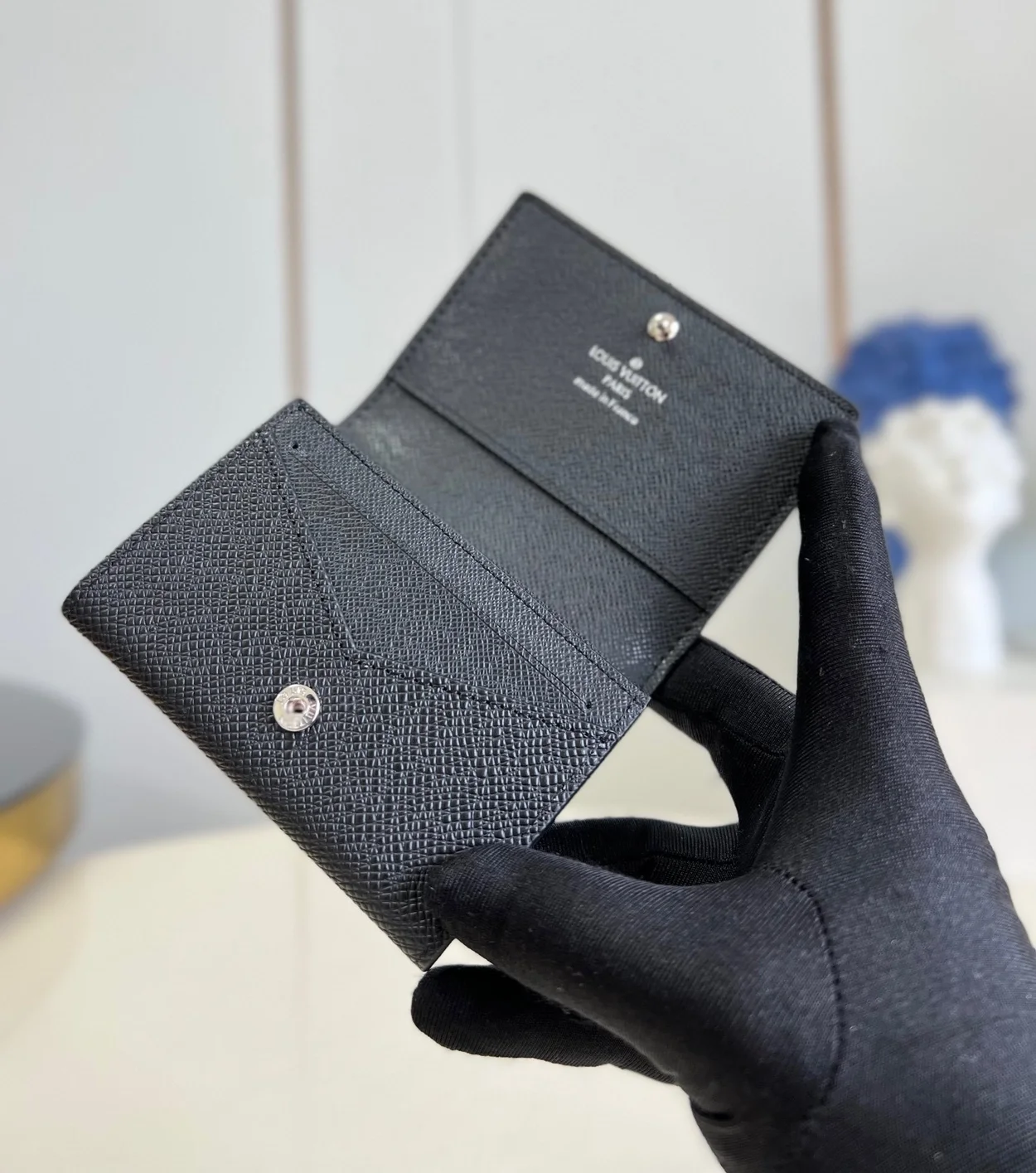 루이비통 엔벨로페 카르트 드 월릿 M64595