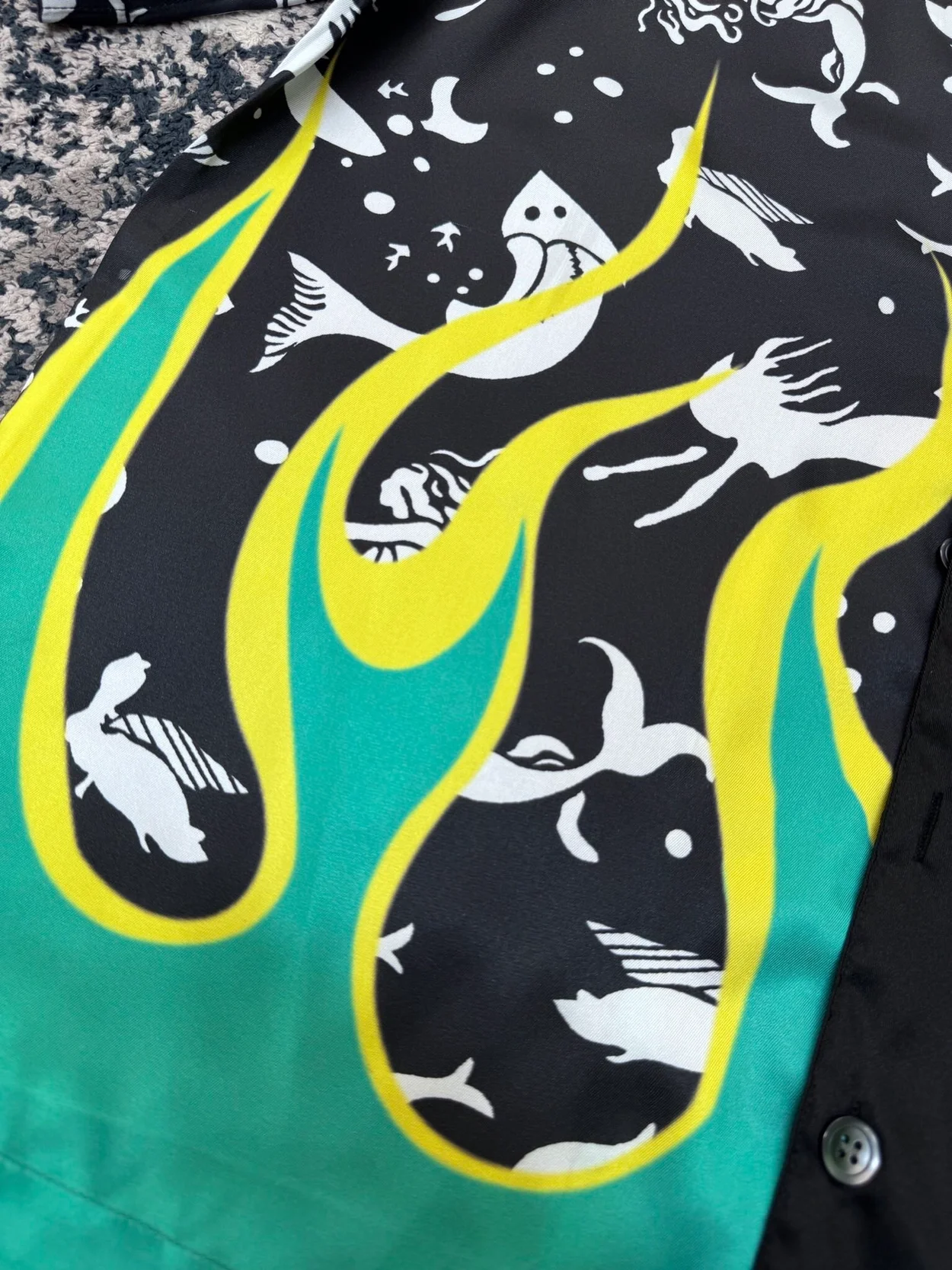 프라다 플레임씨 더블 매치 셔츠