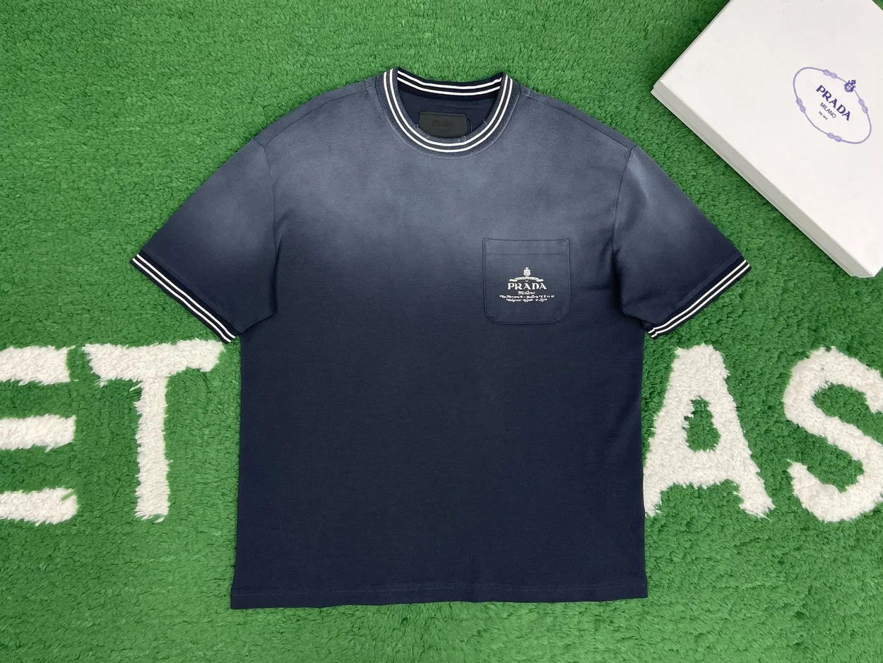 프라다 워싱 코튼 티셔츠 블루