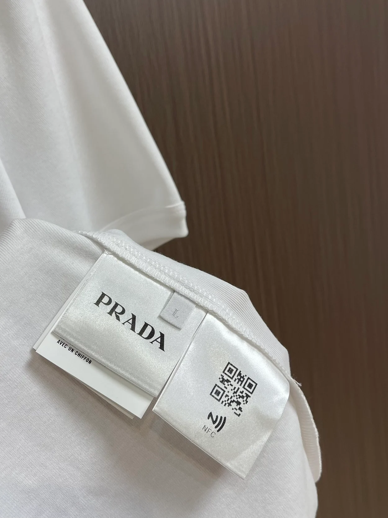 프라다 코튼 티셔츠 화이트