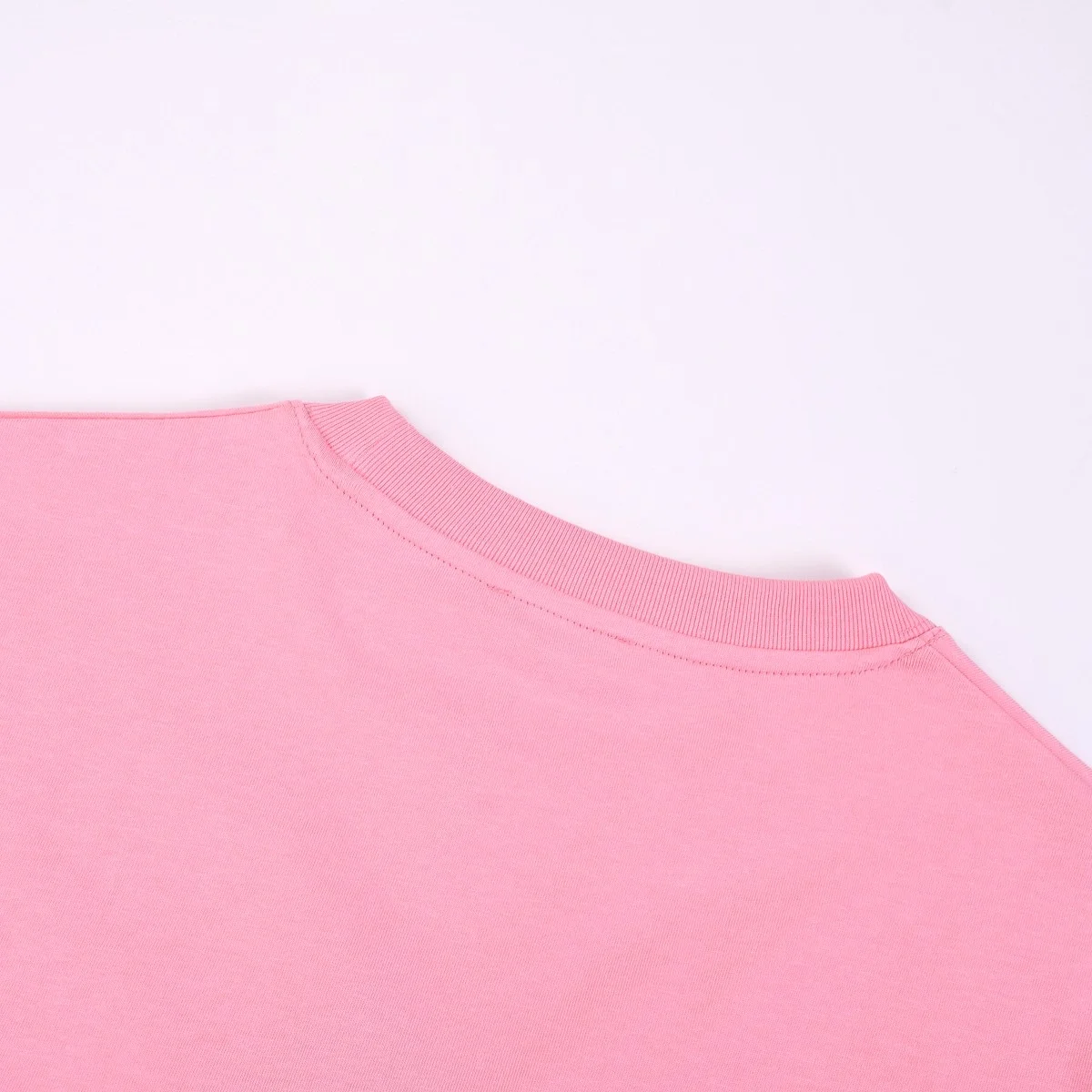 프라다 유니 삼각로고 티셔츠 핑크