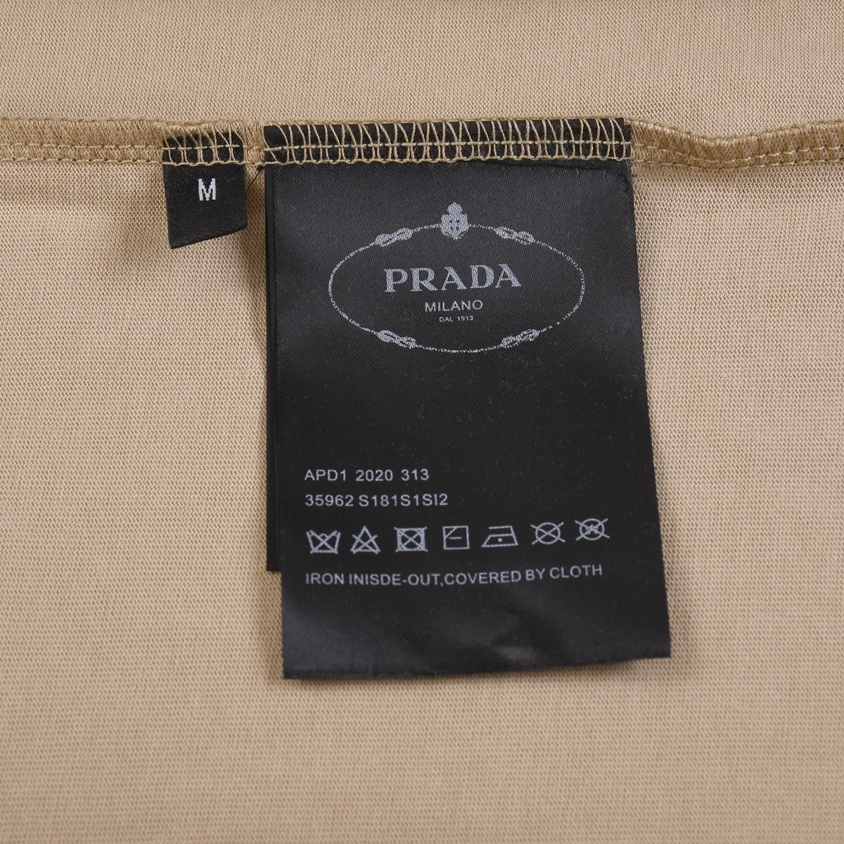 프라다 유니 삼각로고 티셔츠 베이지