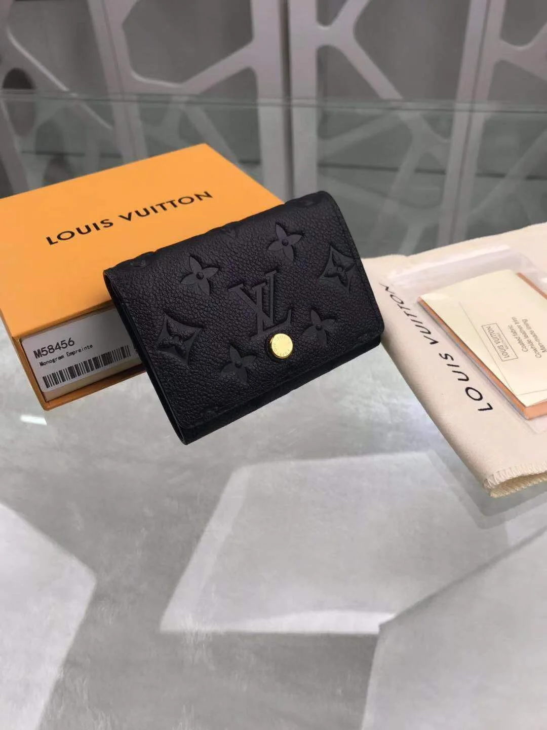 루이비통 비즈니스 카드 홀더 M58456