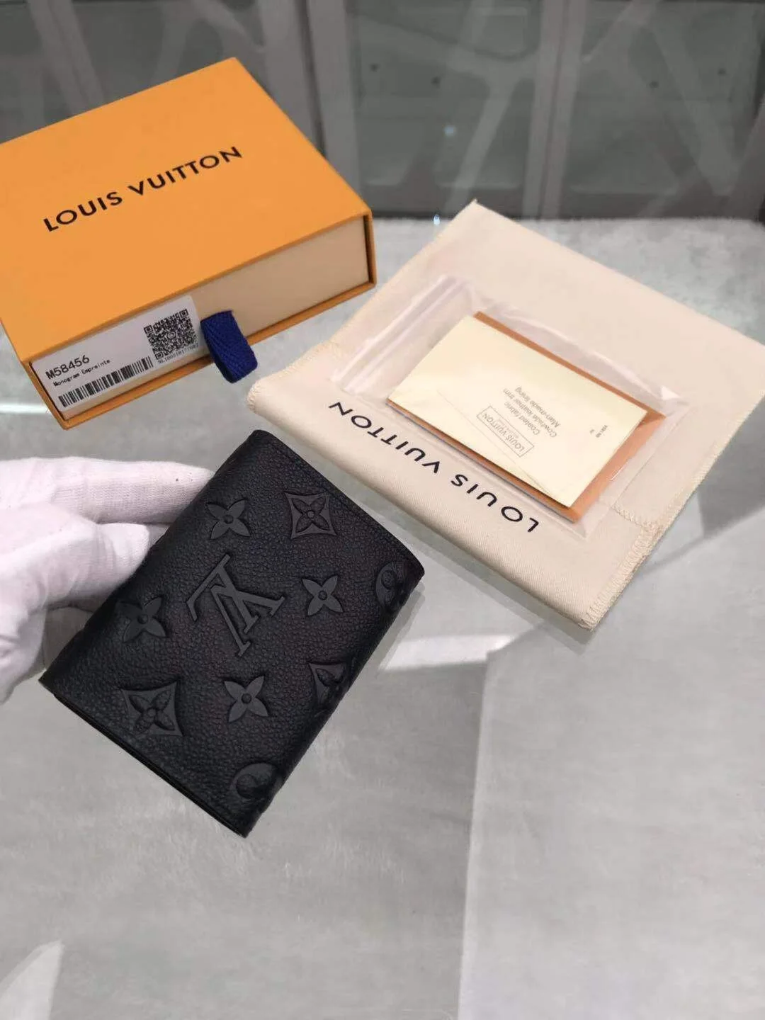 루이비통 비즈니스 카드 홀더 M58456