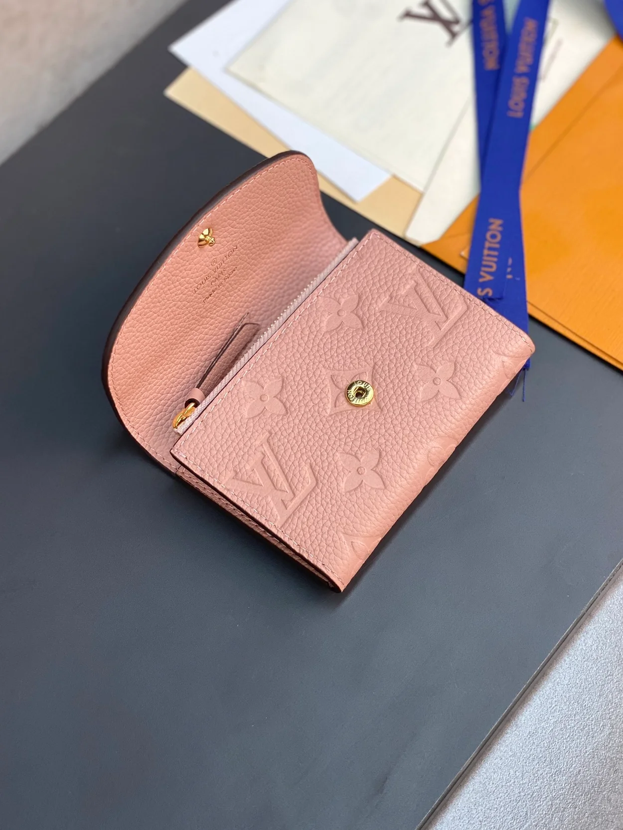 루이비통 로잘리 코인 퍼스 M81520