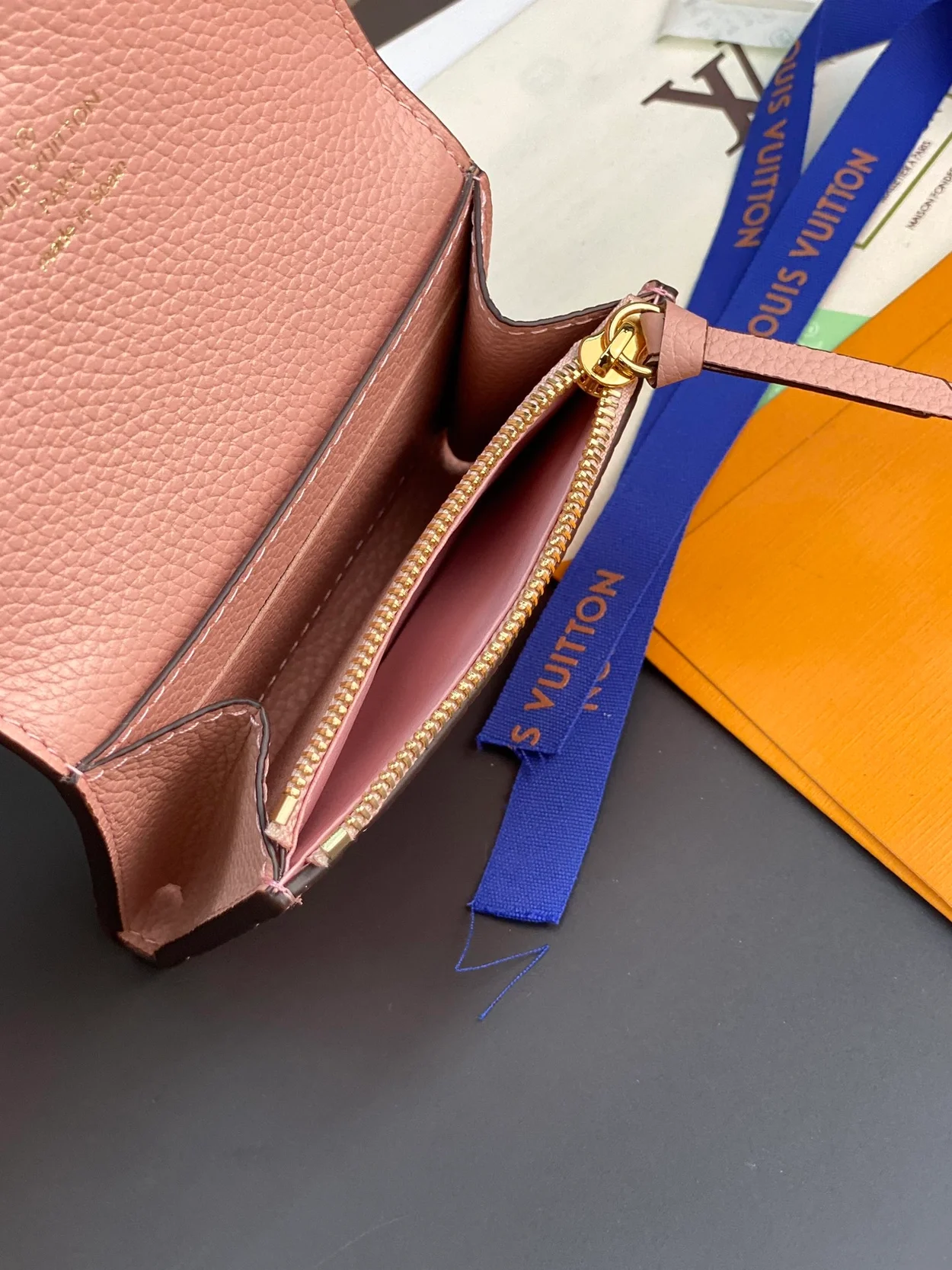 루이비통 로잘리 코인 퍼스 M81520