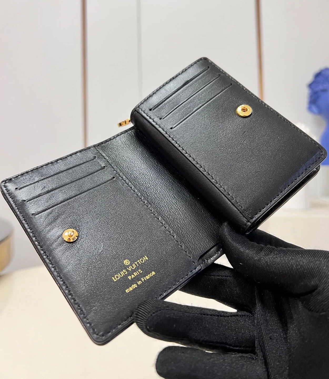 루이비통 루 월릿 M81599