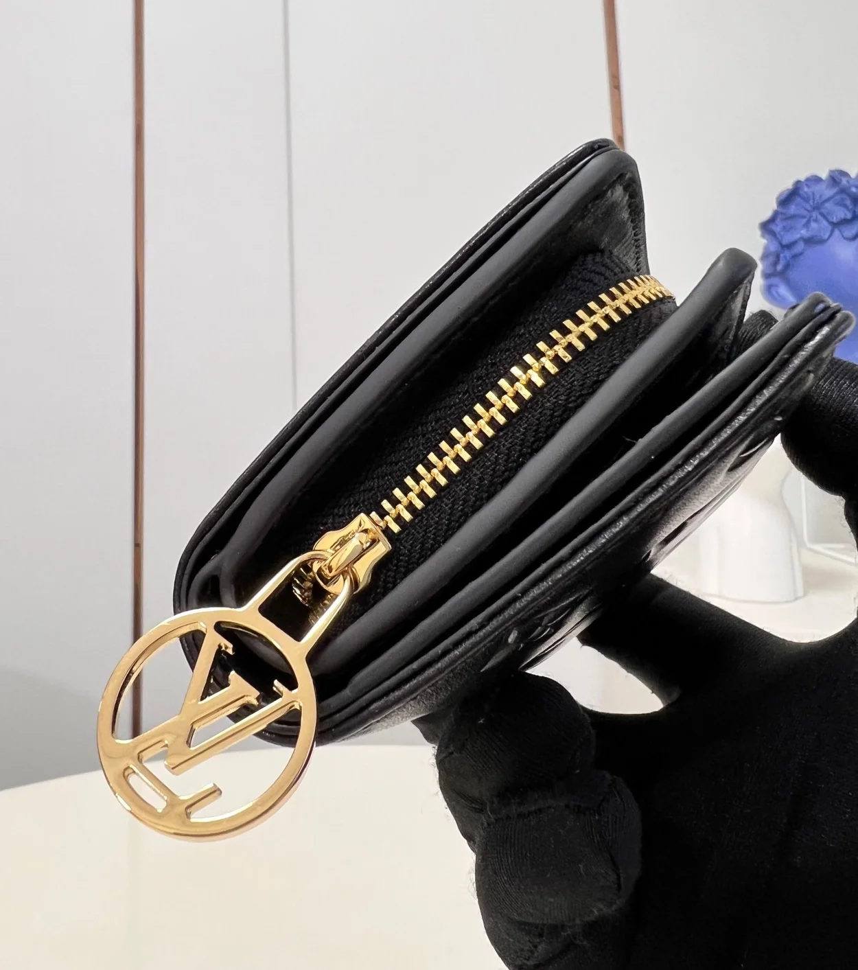 루이비통 루 월릿 M81599