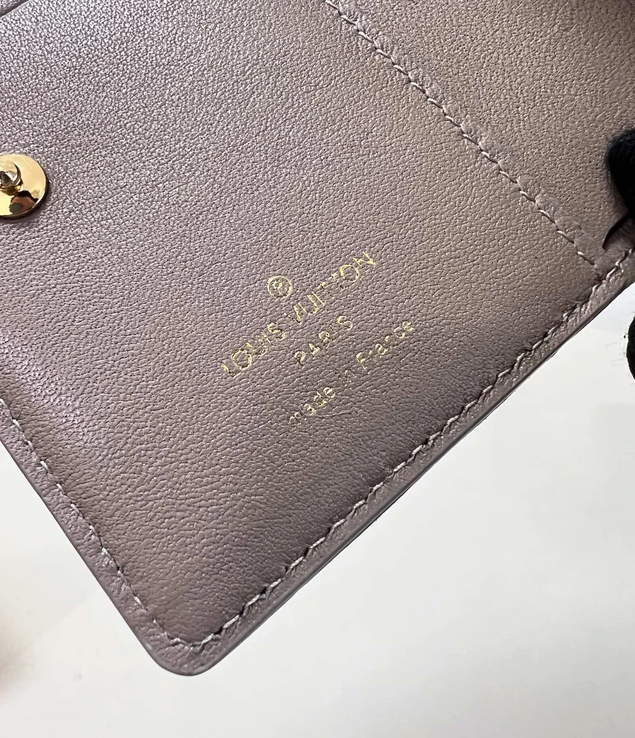 루이비통 루 월릿 M 81673