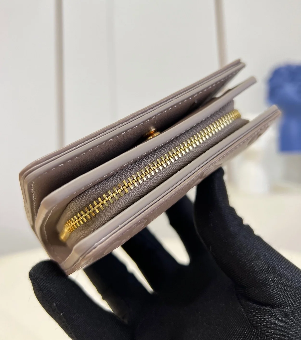 루이비통 루 월릿 M 81673