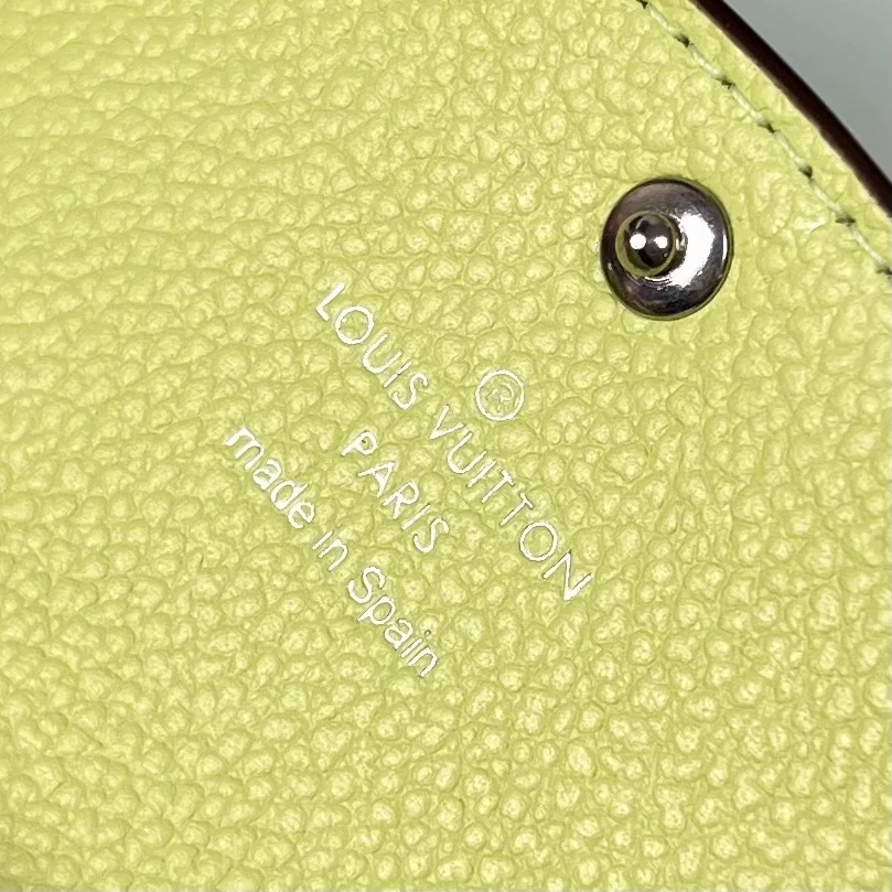 루이비통 로잘리 코인 월릿 M82392