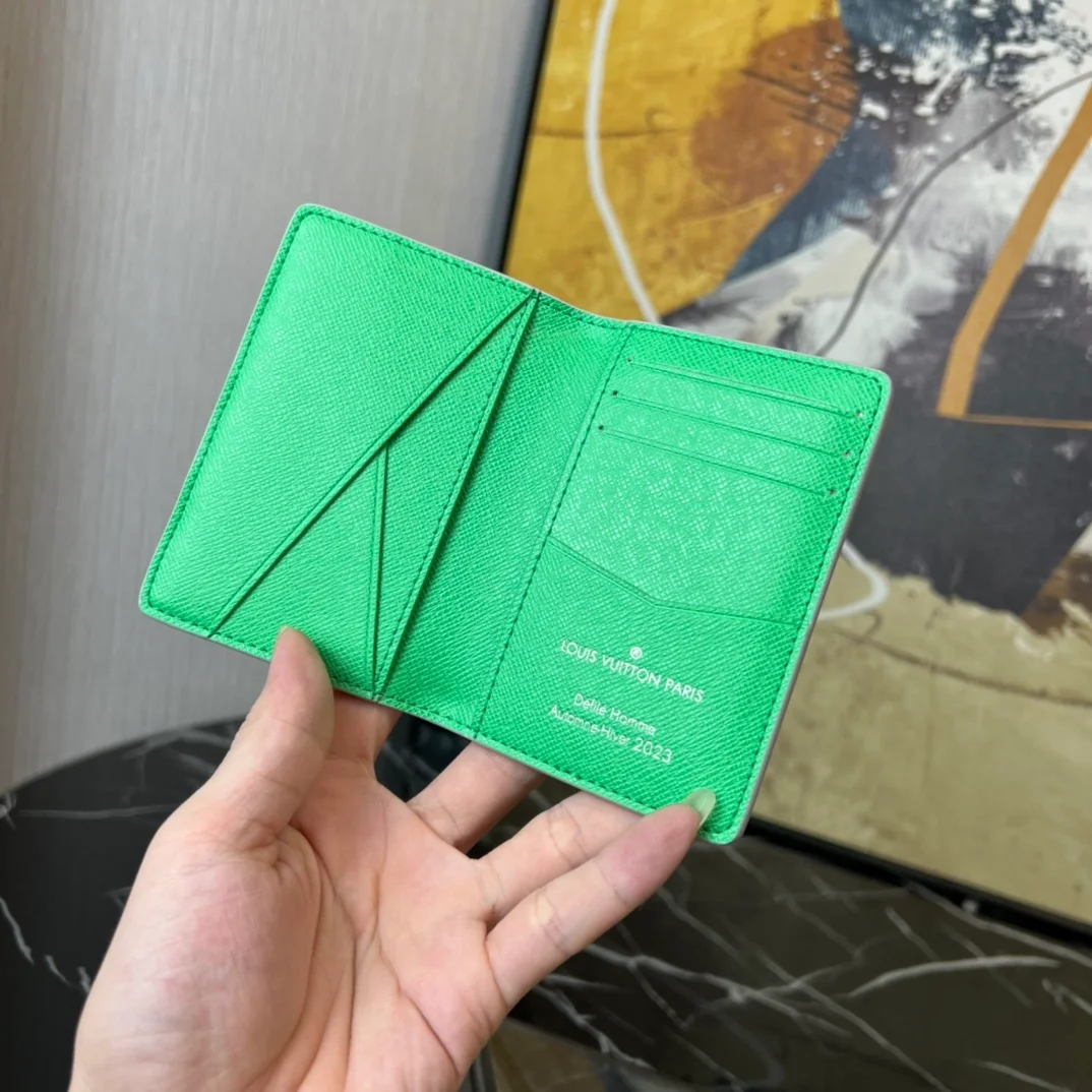 루이비통 포켓 오거나이저 M82575