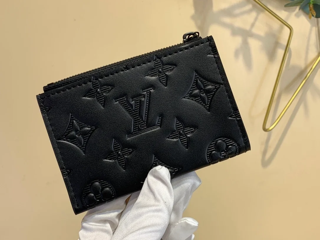 루이비통 코인 카드 홀더 M82245