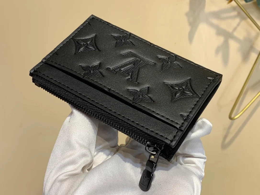 루이비통 코인 카드 홀더 M82245