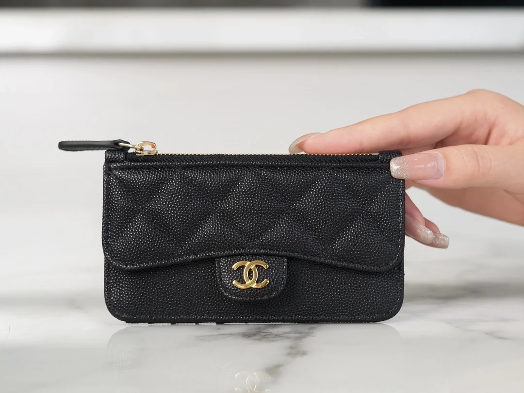 샤넬 클래식 지퍼 카드 홀더