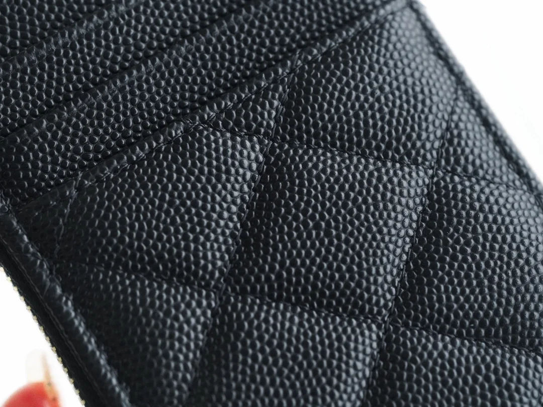 샤넬 클래식 지퍼 카드 홀더