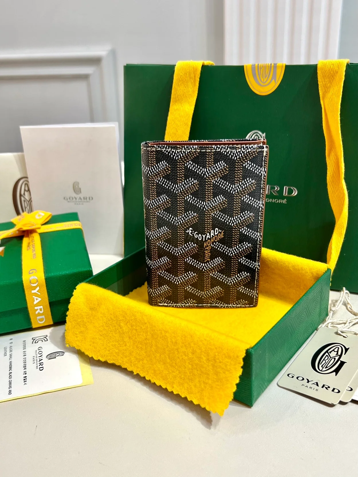 고야드 생피에르 카드 홀더 탄