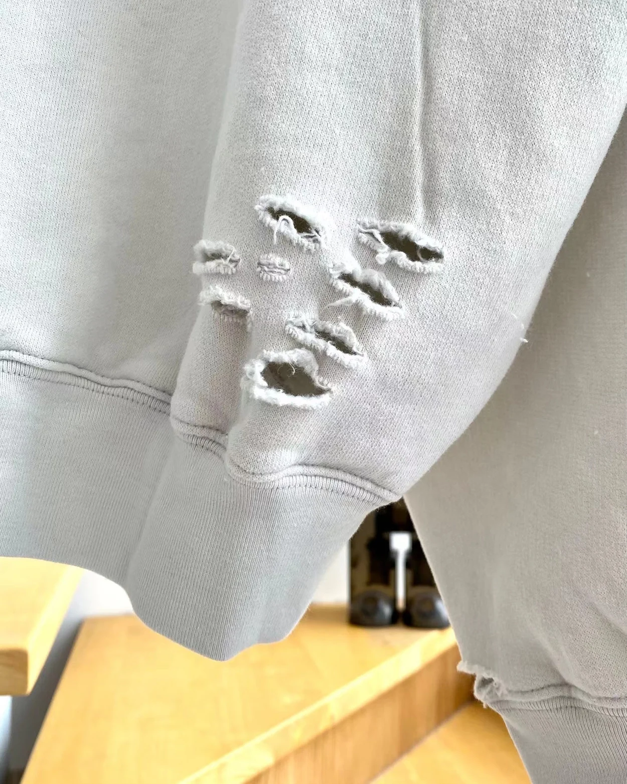 발렌시아가 하이 마이 네임 이즈 후디 화이트