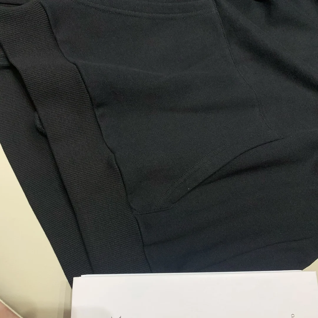 셀린느 코튼 플리스 스웨트셔츠 블랙