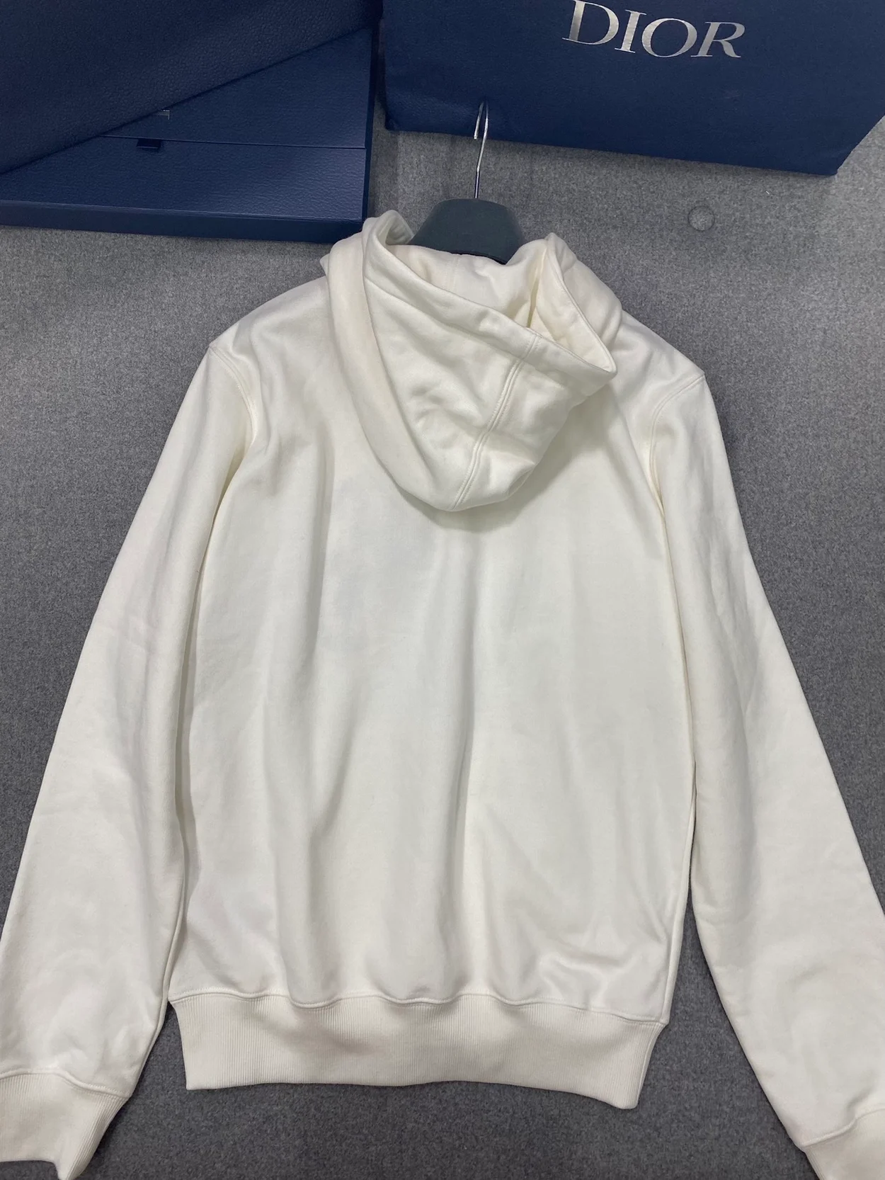 디올 인터레이스 레귤러 핏 스웨트셔츠