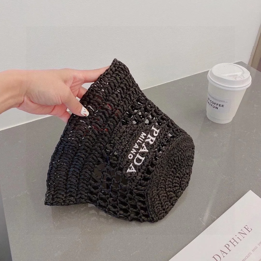 프라다 우븐 패브릭 딥 브라운 버킷 햇