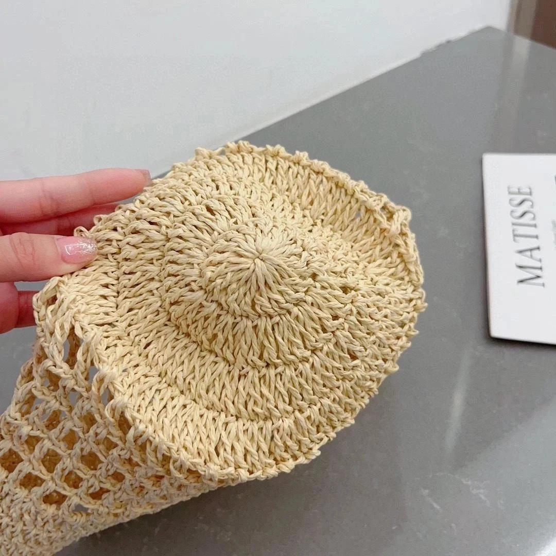 프라다 우븐 패브릭 내추럴 버킷 햇