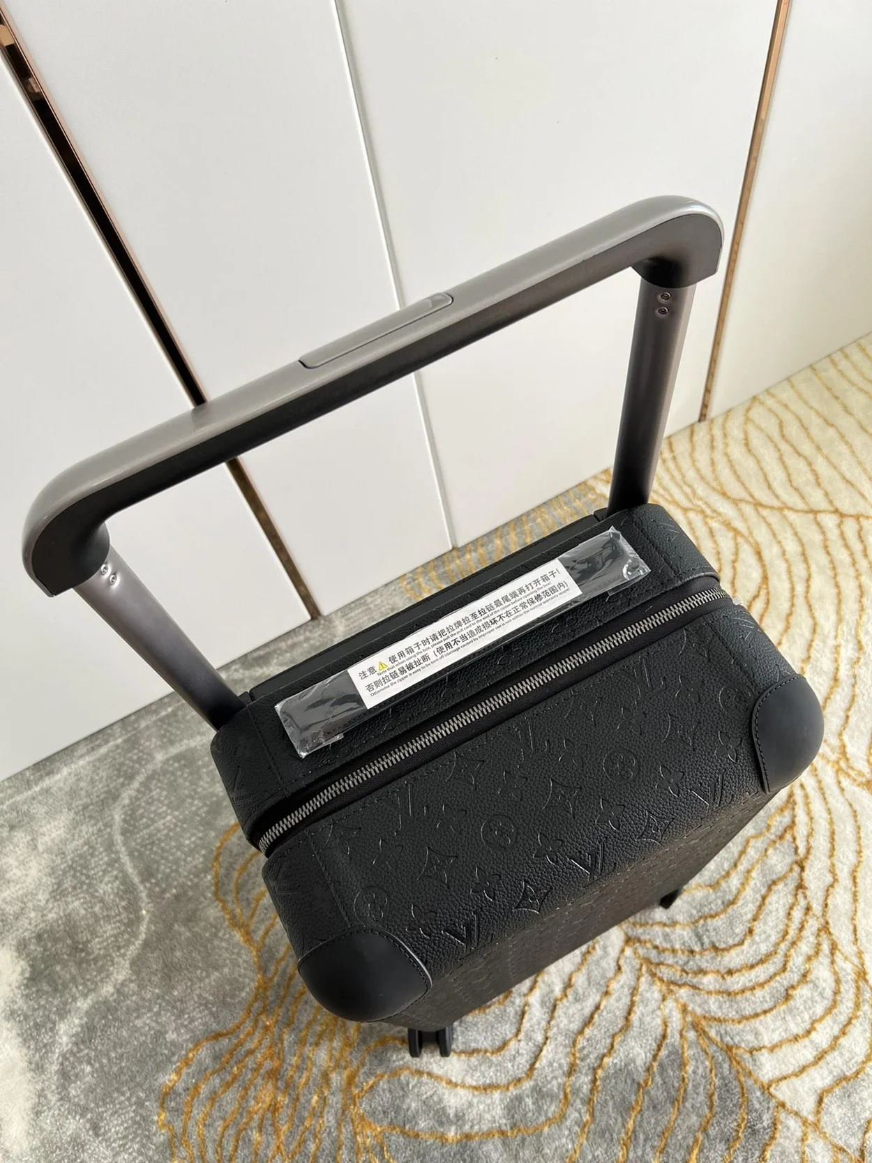 루이비통 니고 호라이즌 55 M20438