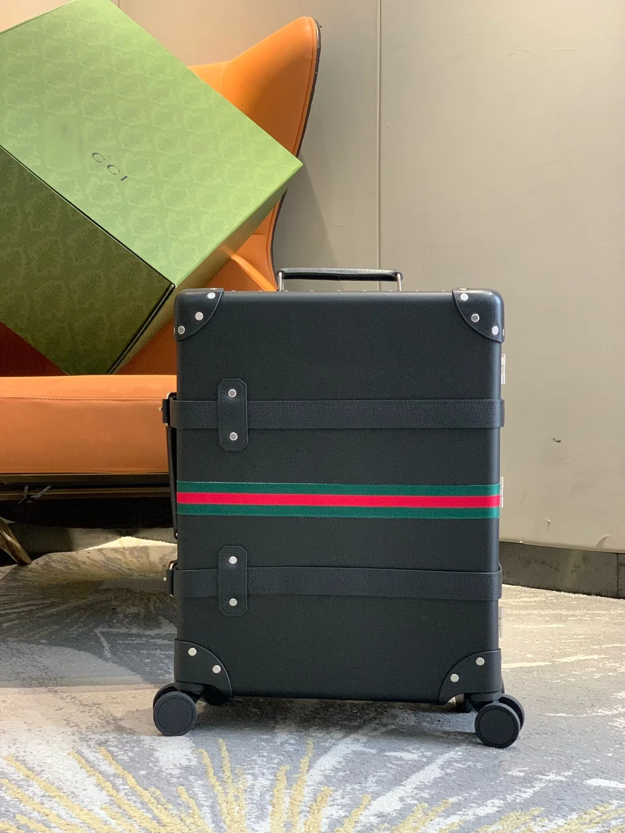 구찌 글로브 트로터 캐리어