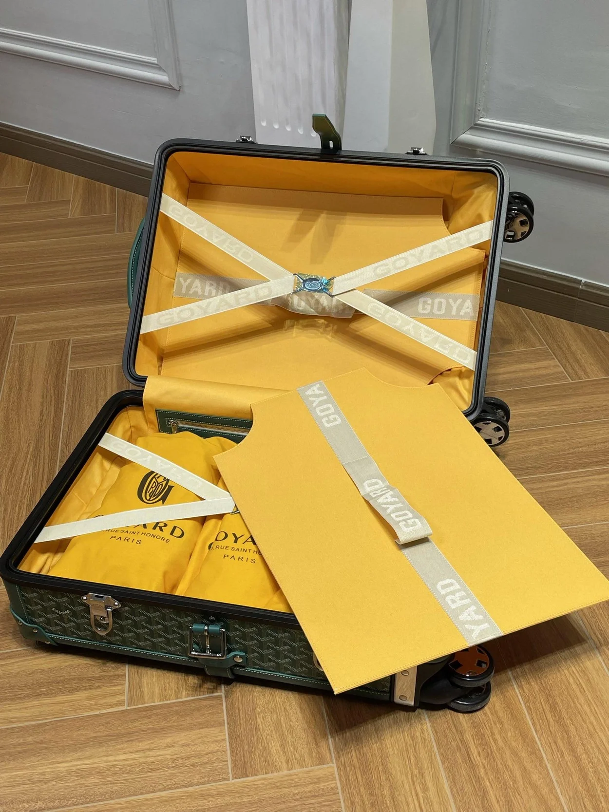 고야드 부흐제 트롤리 PM 그린