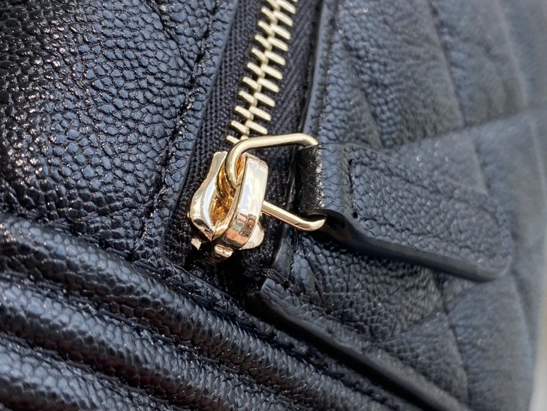 샤넬 보이 플랩 월릿