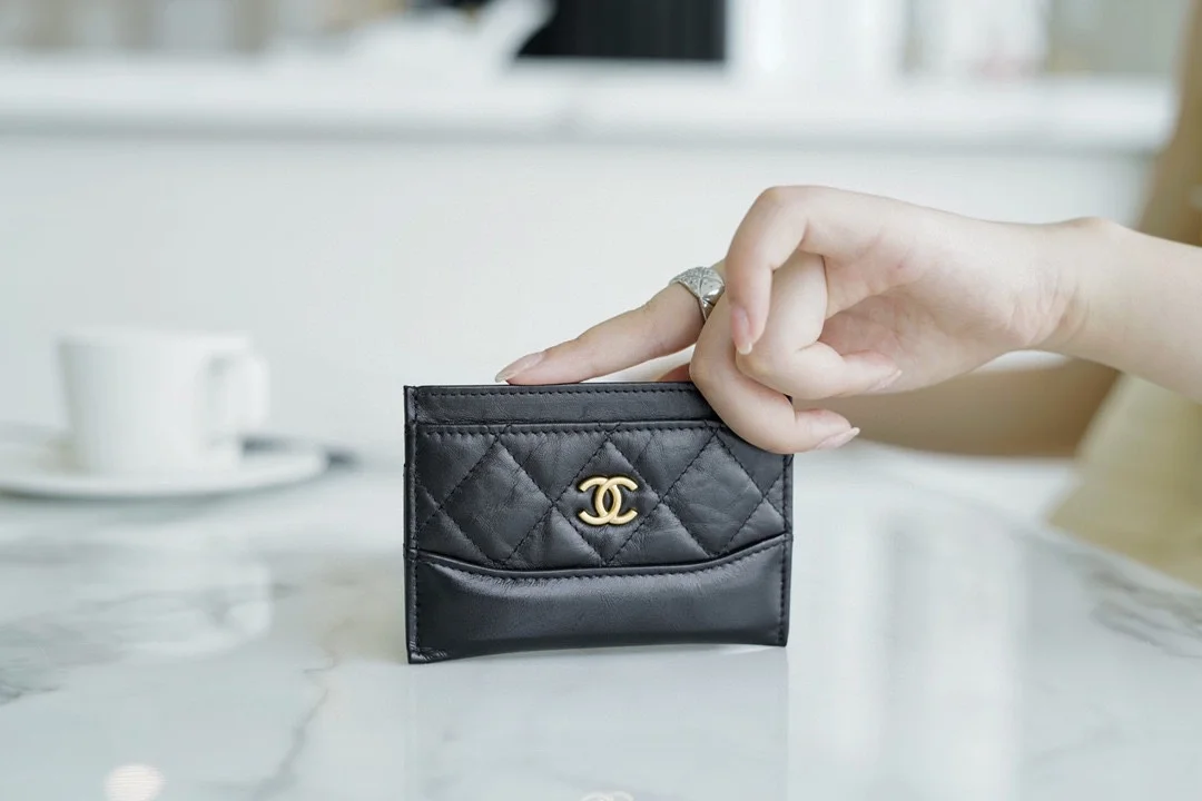 샤넬 가브리엘 카드 홀더 블랙