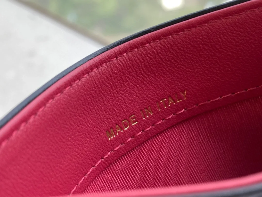 샤넬 가브리엘 카드 홀더 블랙