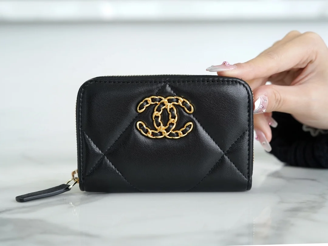 샤넬 19 지퍼 코인 지갑 블랙