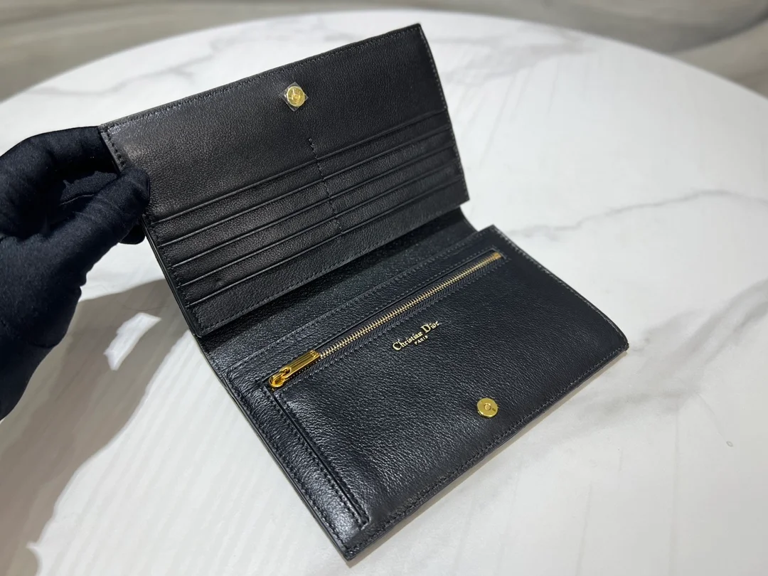 디올 레이디 슬림 카로 지갑