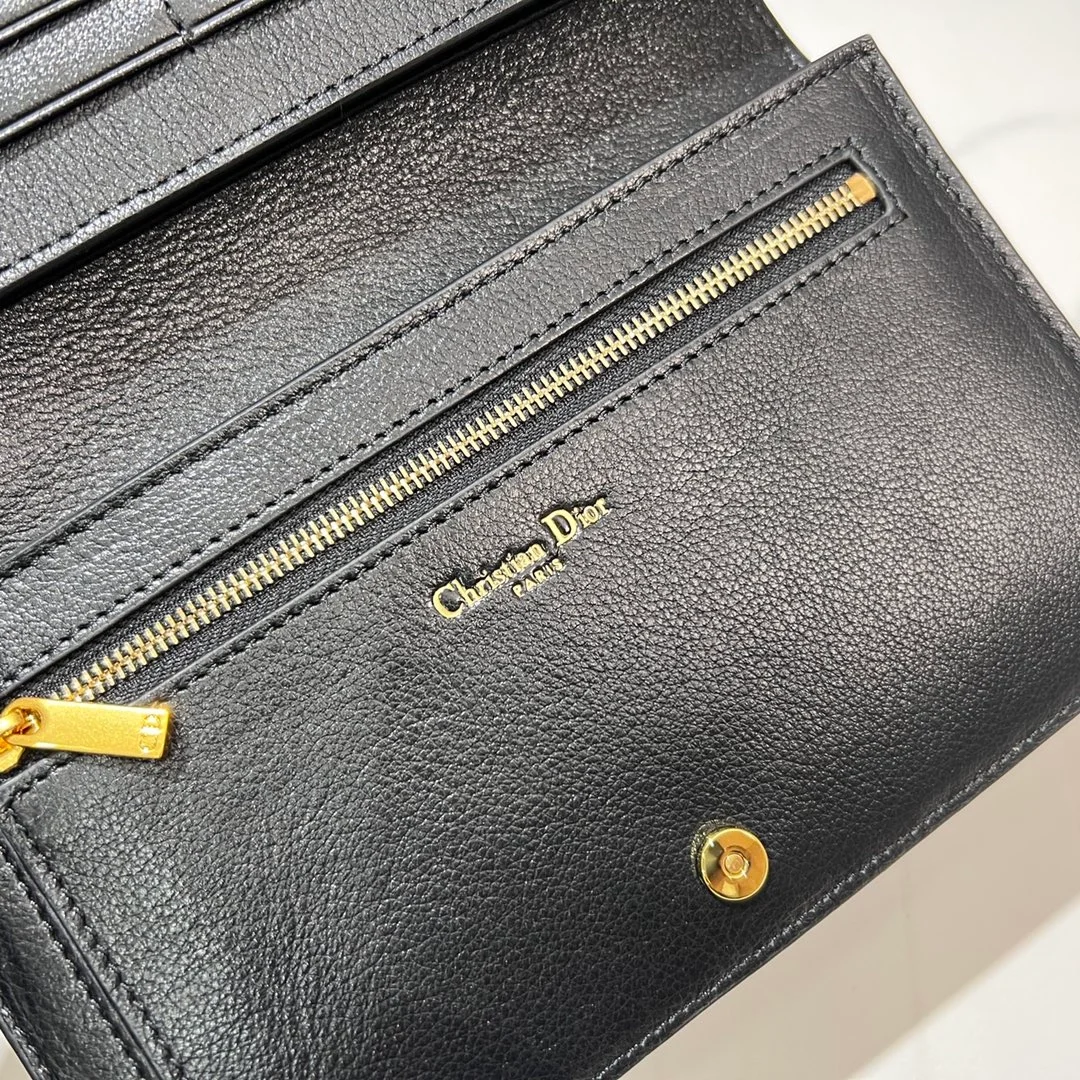 디올 레이디 슬림 카로 지갑