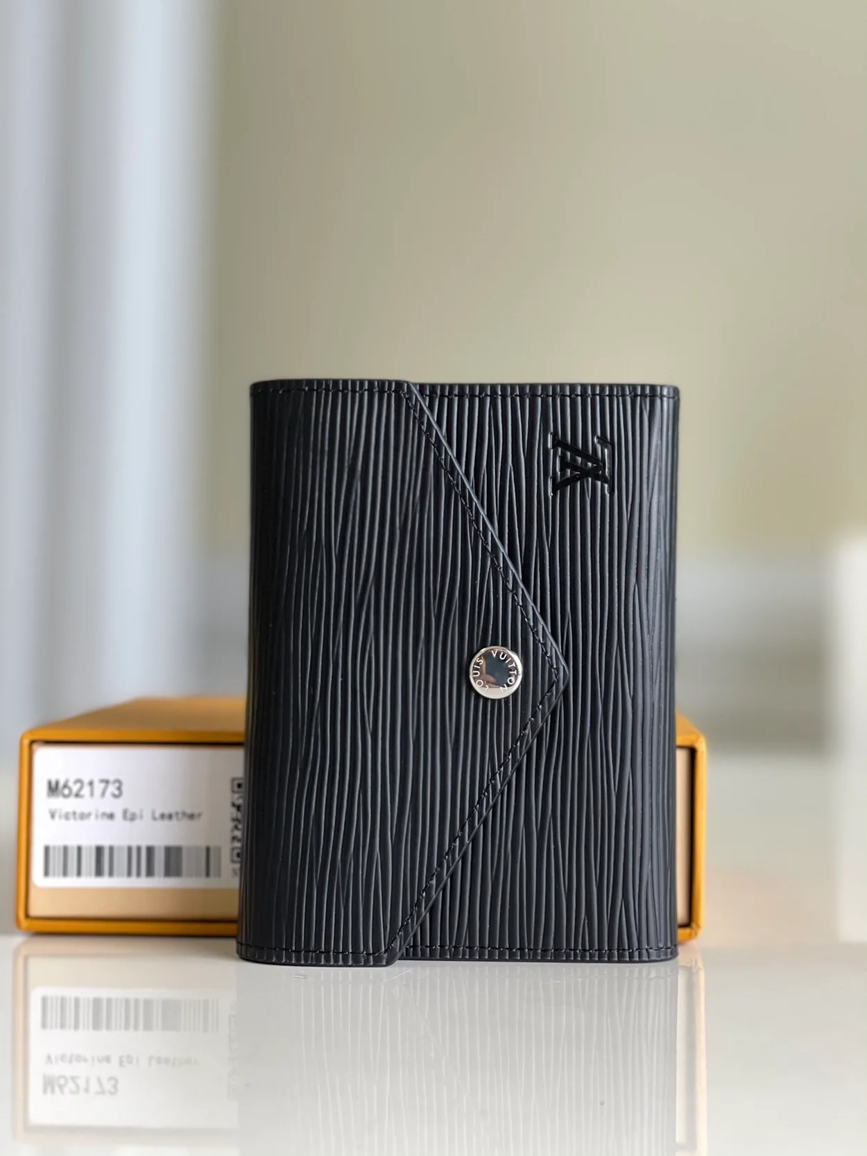 루이비통 빅토린 월릿 M62173