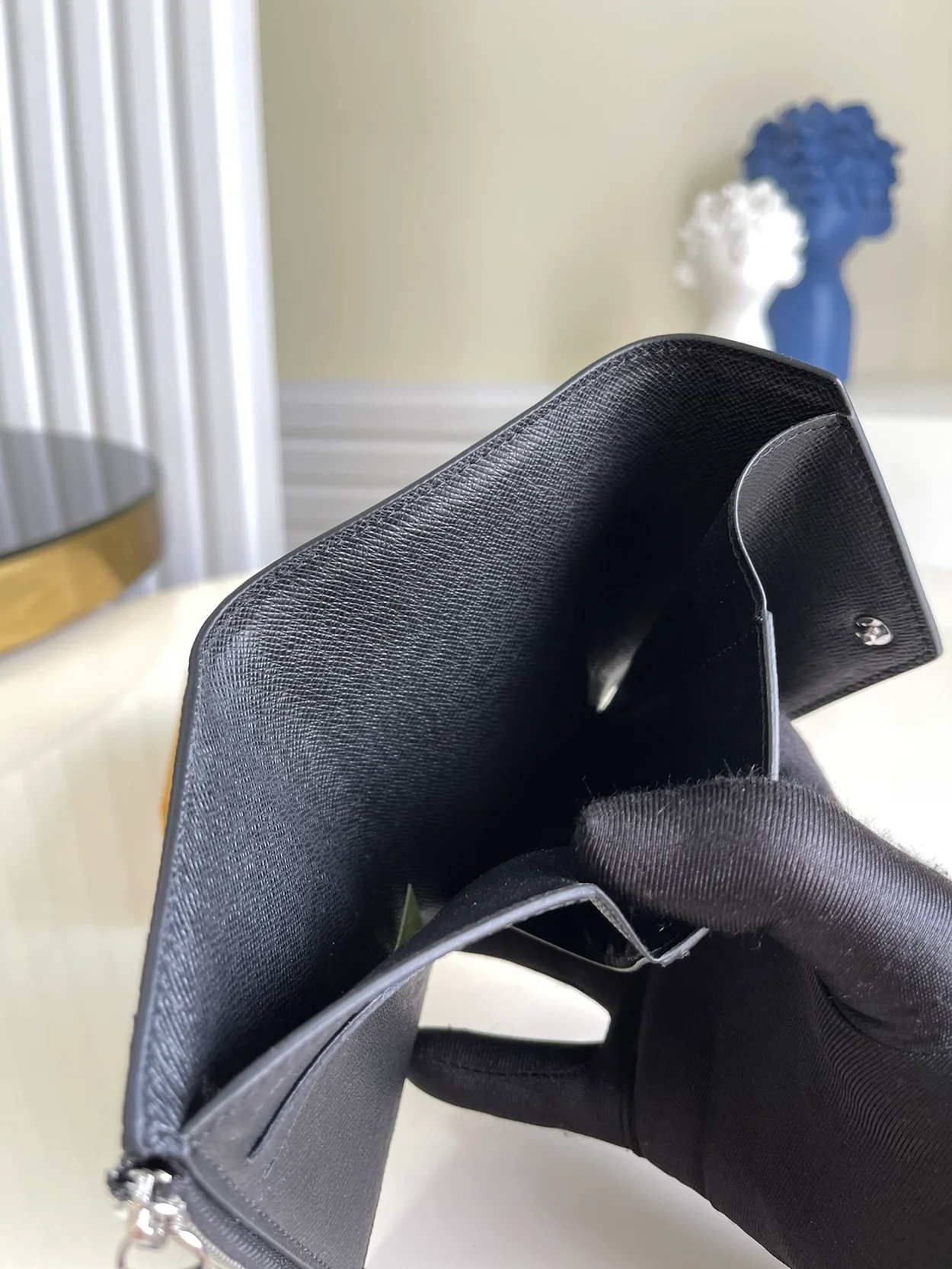 루이비통 빅토린 월릿 M62173