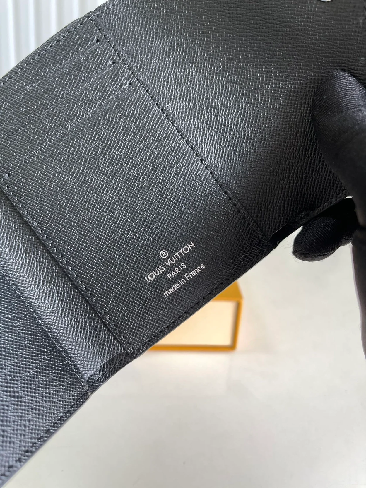 루이비통 빅토린 월릿 M62173