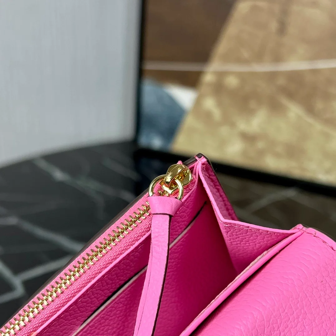 루이비통 로잘리 코인 월릿 M82485