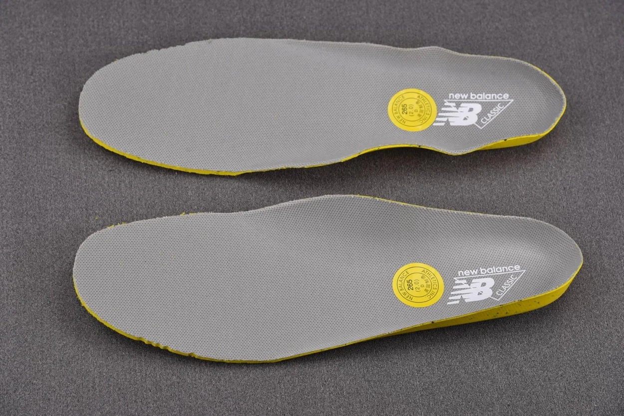 뉴발란스 992 메이드 인 USA 그레이