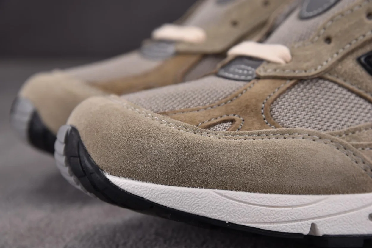 뉴발란스 x JJJ자운드 992 메이드 인 USA 그레이