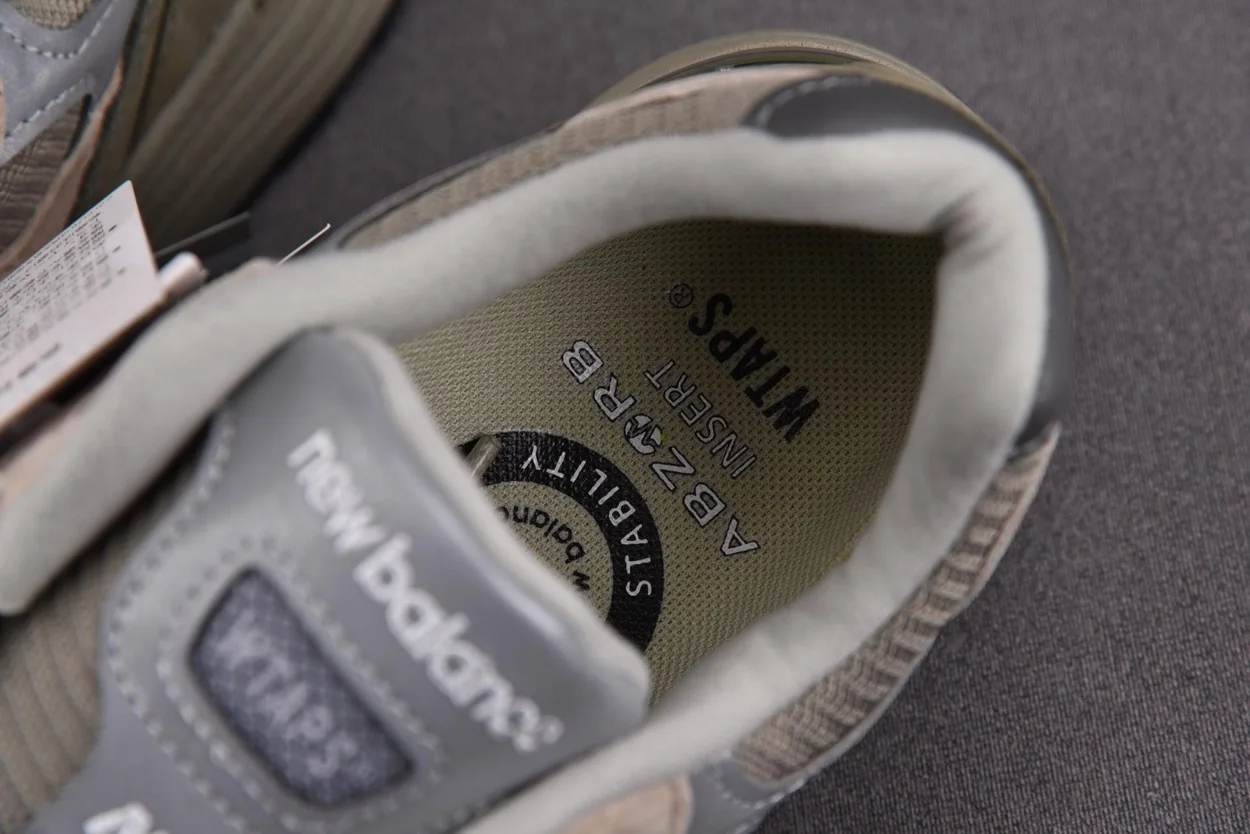 뉴발란스 x 더블탭스 992 메이드 인 USA 올리브