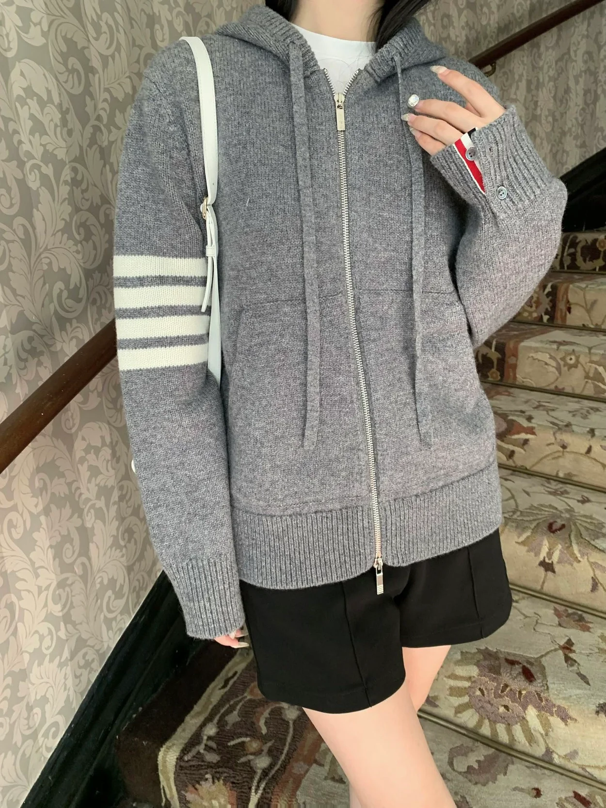 톰브라운 인타르시아 버전 울 집업 후디 그레이