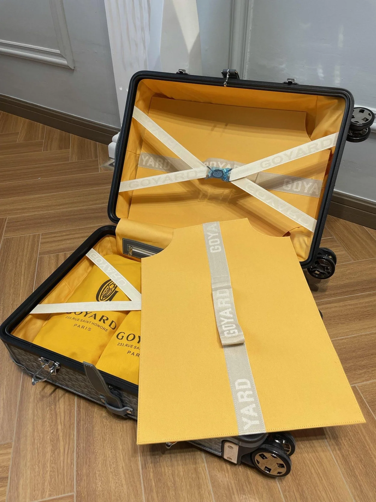 고야드 부흐제 트롤리 PM 그레이