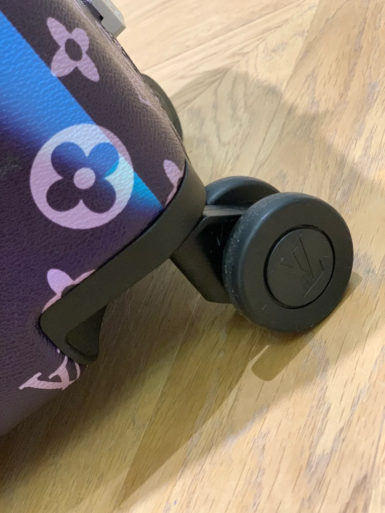 루이비통 호라이즌 55 M20462