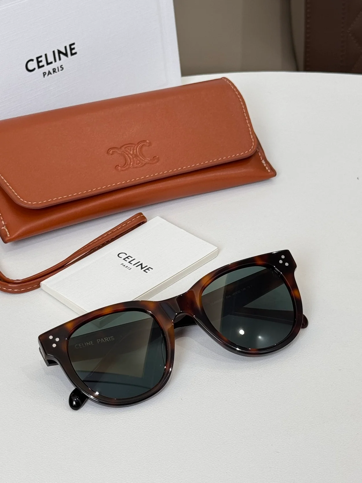 셀린느 CAT EYE S003 SUNGLASSES (5color)