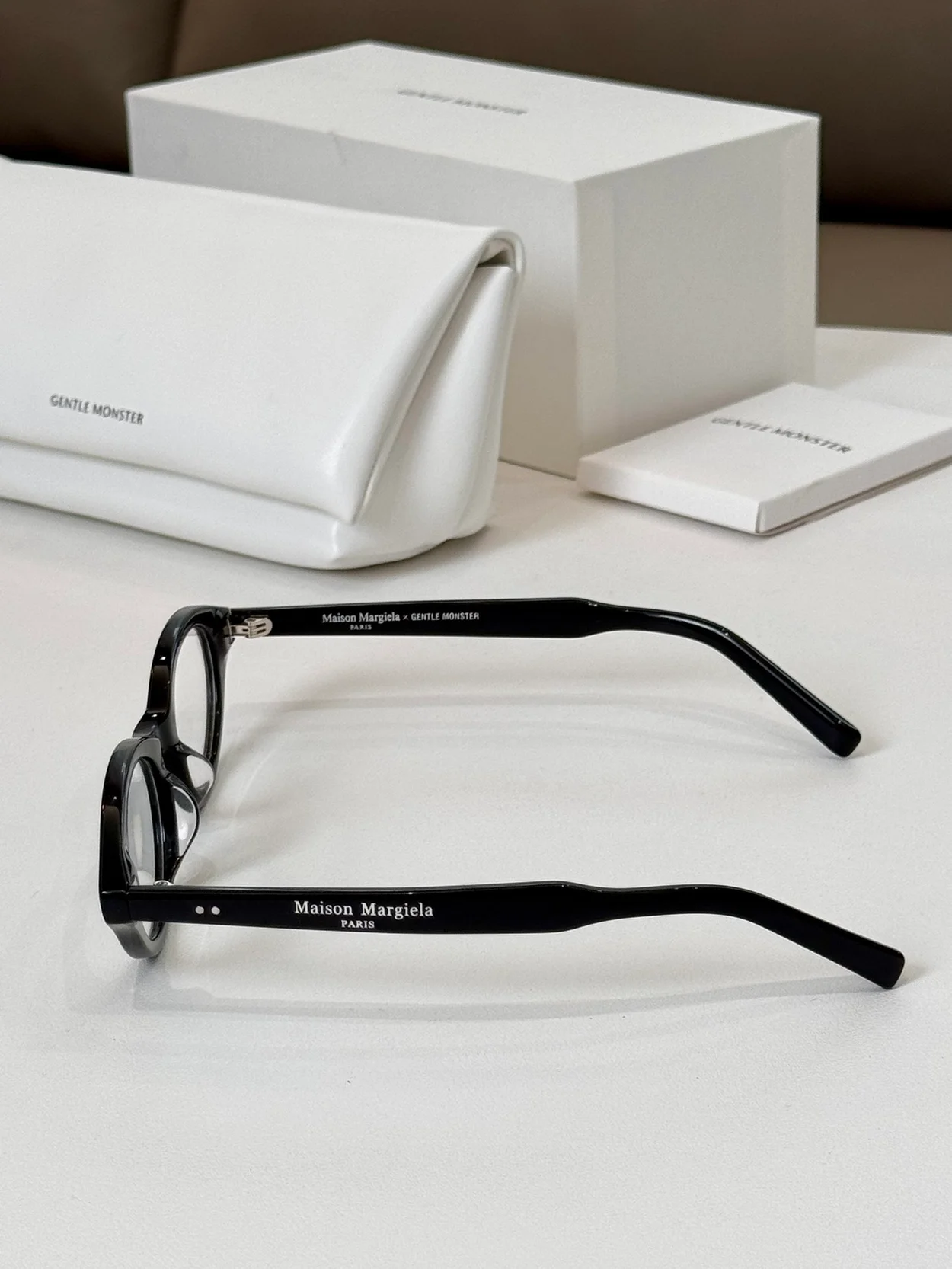 메종 마르지엘라 X 젠*몬스터 MM111 (4color)