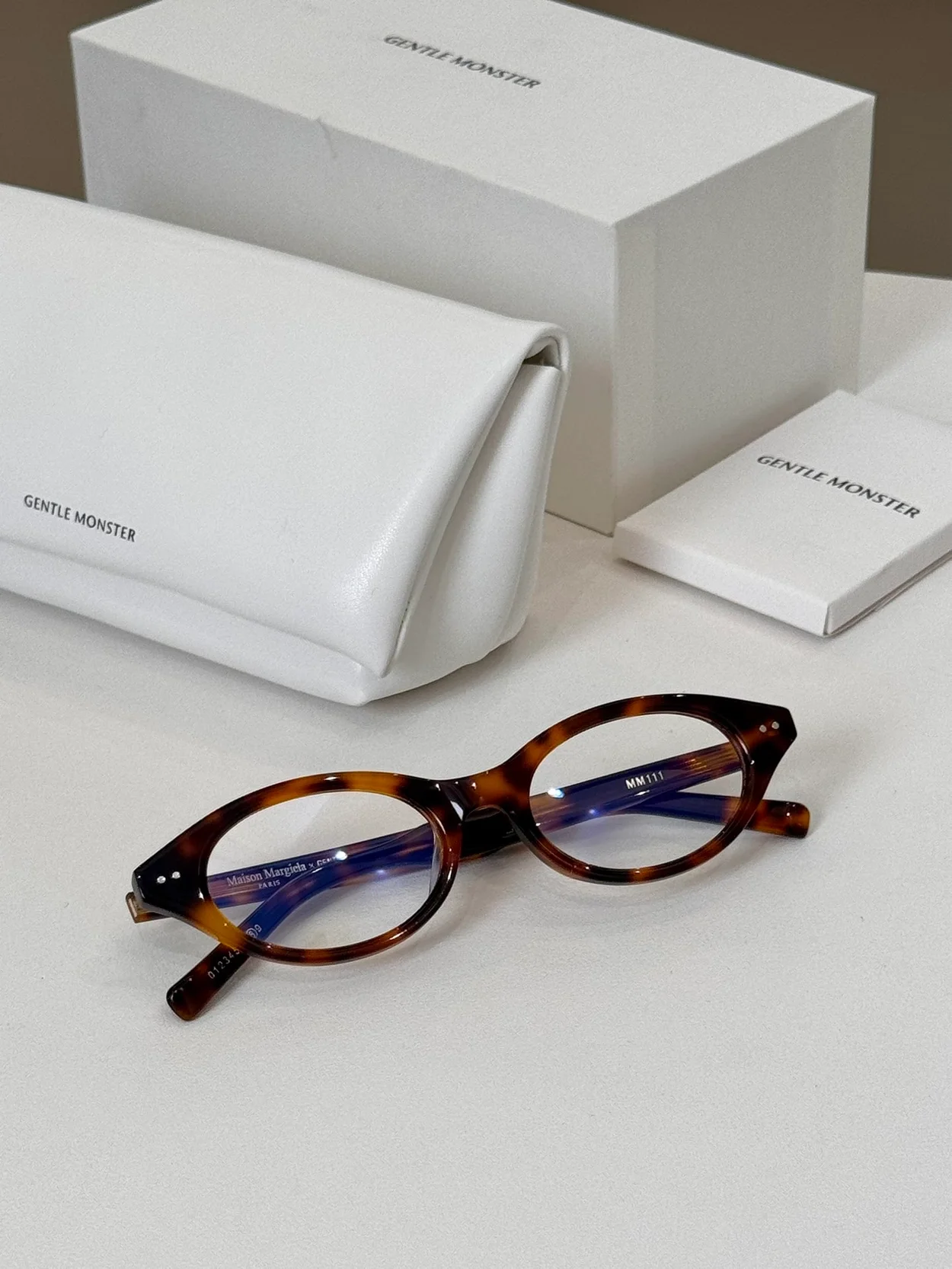 메종 마르지엘라 X 젠*몬스터 MM111 (4color)