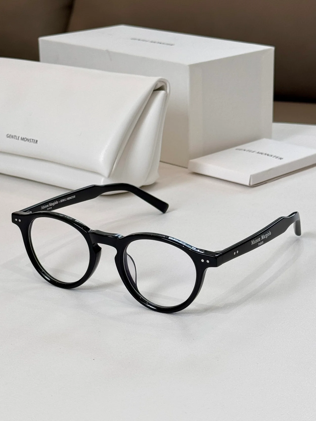 메종 마르지엘라 X 젠*몬스터 MM116 01