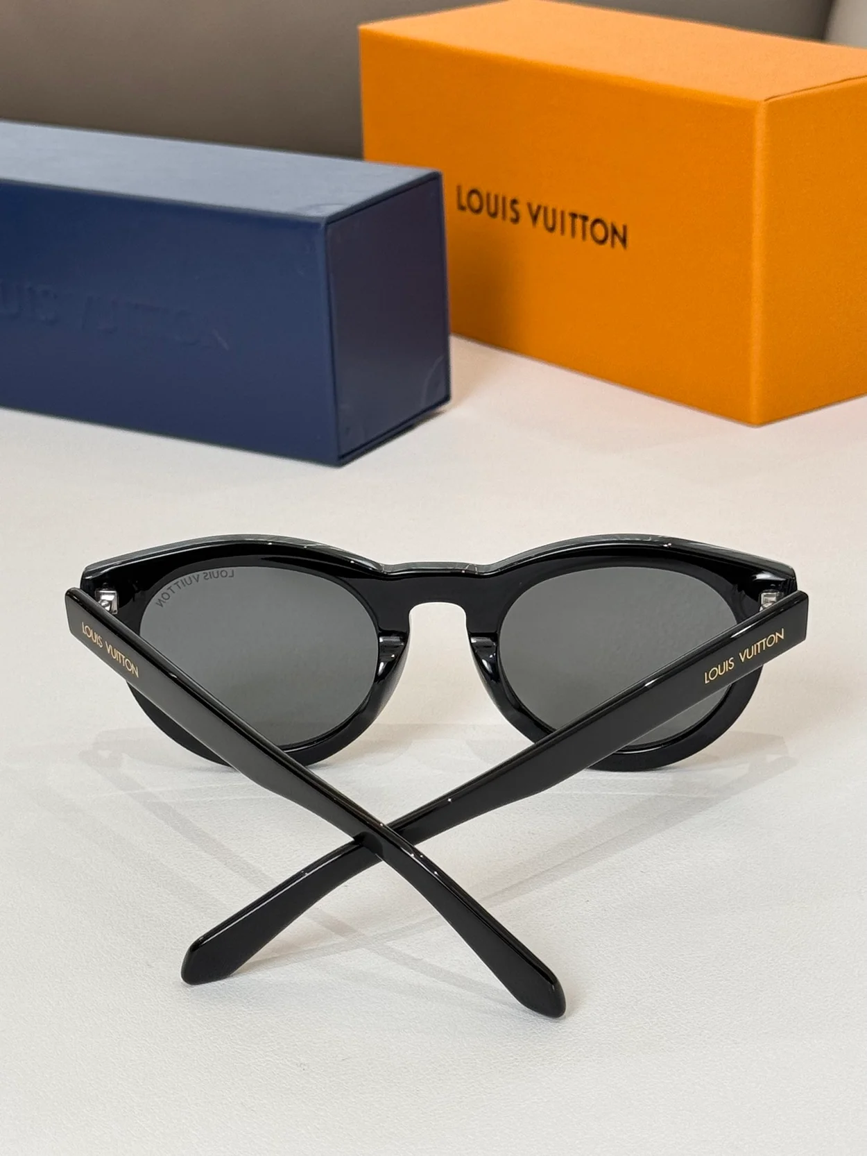 루이비통 LV Urban Round Sunglasses Z2055E (8color)
